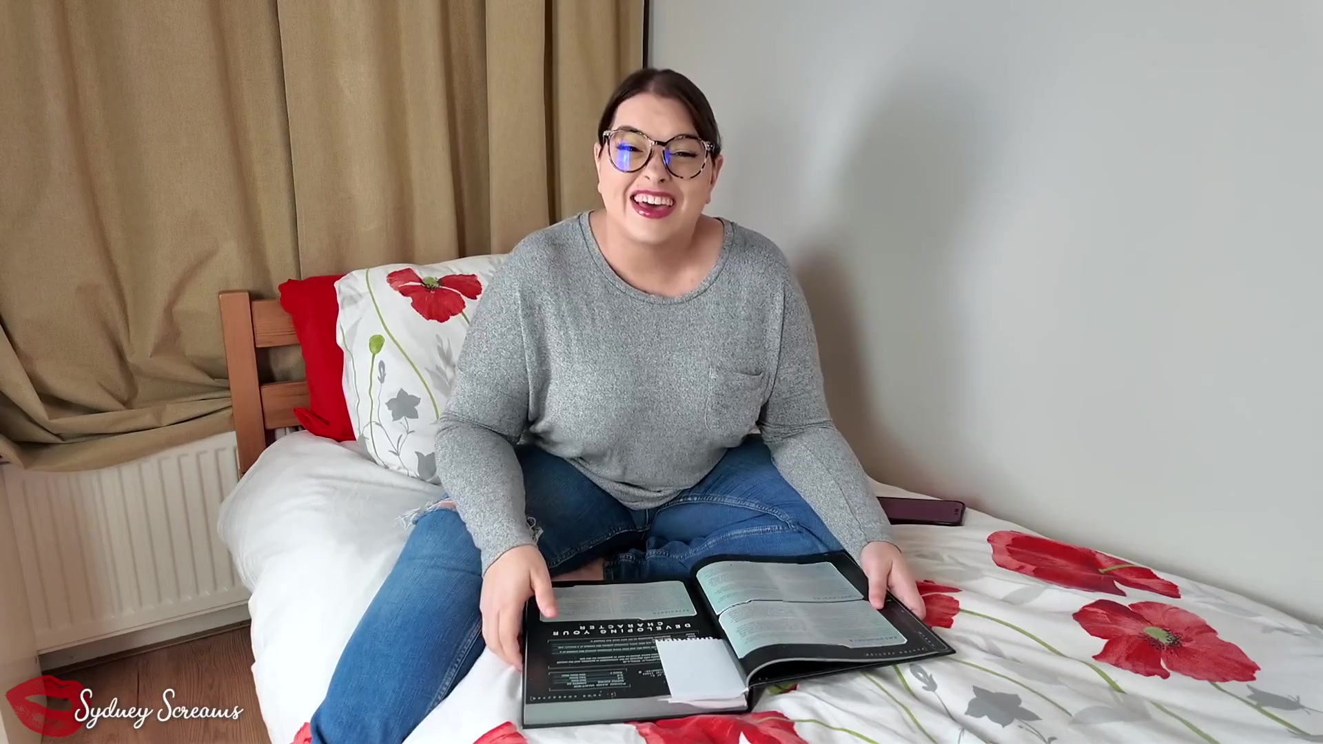 Sydney screams fetish