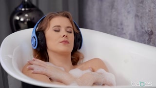Babes - Tub for Two